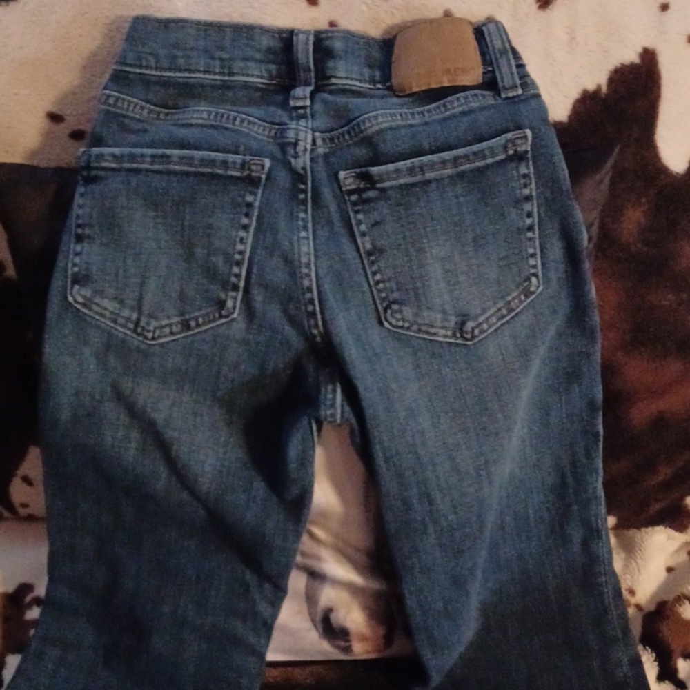 BELLE DU JOUR, SWEATER, WITH AEROPOSTALE HIGH RISE FLARE JEANS, SIZE 000. - Picture 9 of 15